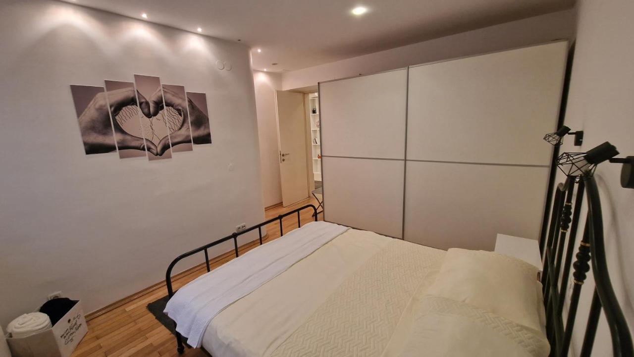 Apartman Roses Zagrzeb Zewnętrze zdjęcie